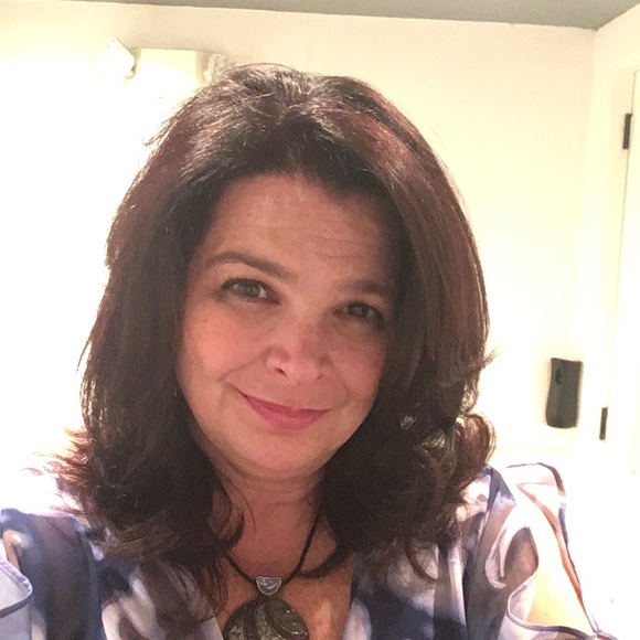 Meet your Posher, Maria - Picture 1 of 1